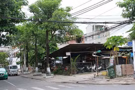 Bí Thư Đà Nẵng động viên con gái trả lại đất?