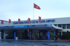 Sân bay Cát Bi bị sét đánh hỏng thiết bị