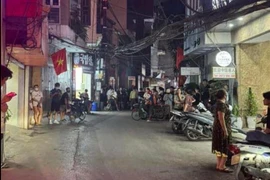 Hà Nội: Phát hiện thi thể cô gái trẻ trong chung cư mini 