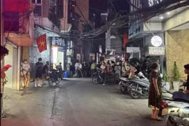 Hà Nội: Phát hiện thi thể cô gái trẻ trong chung cư mini 