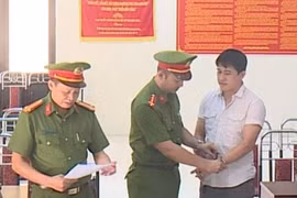 Bắt tạm giam một cán bộ địa chính phường ở Thanh Hóa