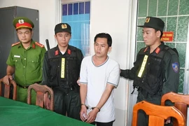 Cán bộ ủy ban kiểm tra bị bắt và loạt vụ lừa chạy án 