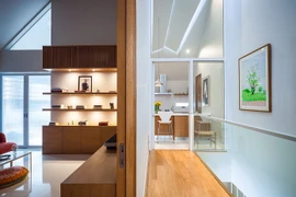 Độc lạ ngôi nhà với vật liệu mờ giúp mở rộng không gian sống