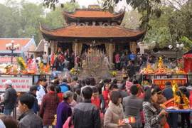 Bộ VH-TT-DL yêu cầu yêu cầu giám sát lễ hội Chùa Hương, đền Trần