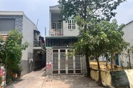 Bé trai 8 tháng tuổi bị đánh chết, nghi phạm 16 tuổi, xử sao?