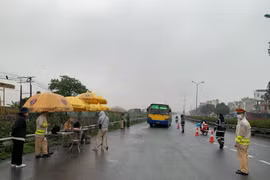 Công an Hà Nội lập 2 tổ công tác đặc biệt chốt chặn nhiều tuyến đường 