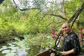  “Vua hài đất Bắc” ở nhà biệt phủ, vẫn sống giản dị