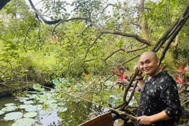  “Vua hài đất Bắc” ở nhà biệt phủ, vẫn sống giản dị