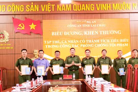 Công an Lai Châu khen thưởng Ban chuyên án trong 2 vụ án