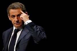 Cựu Tổng thống Pháp Sarkozy bị bắt