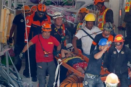 Philippines hứng chịu động đất dữ dội