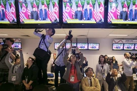 Hàng trăm phóng viên quốc tế tới Hà Nội để đón lãnh đạo Mỹ-Triều