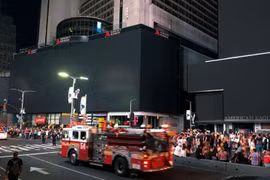 Hơn 40.000 người sống trong bóng tối ở New York