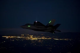 Tự tin bay đêm, F-35A Nhật mất tích giữa Thái Bình Dương