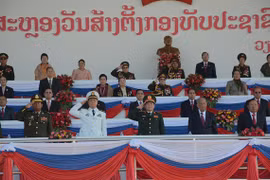 Đại tướng Ngô Xuân Lịch dự Lễ kỷ niệm 70 năm Ngày thành lập QĐND Lào
