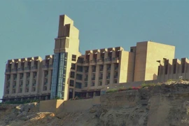 Khách sạn 5 sao ở Pakistan bị tấn công nhiều du khách bị thương