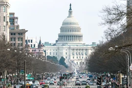 Thượng nghị sỹ Mỹ: Trừng phạt Nga là con dao hai lưỡi