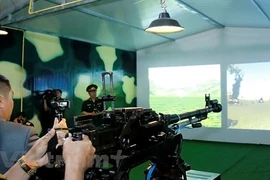 Việt Nam bàn giao trung tâm mô phỏng chiến đấu cho Quân đội Lào