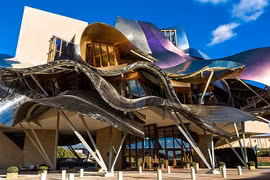 Chiêm ngưỡng những tòa nhà siêu thực ngỡ chỉ có trên phim viễn tưởng