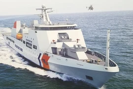 DN-4000 sẽ được trang bị tháp pháo điều khiển tự động?