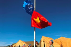 Anh chính thức bàn giao Bệnh viện dã chiến cấp 2 cho Việt Nam