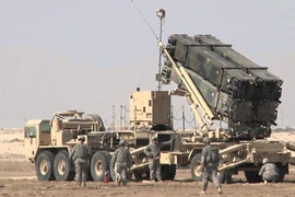 Cục diện Trung Đông thay đổi: Nga đưa S-300 vào, Mỹ rút Patriot ra