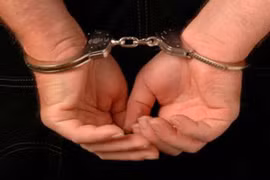 Nam MC cùng vợ dùng clip “nóng” tống tiền người phụ nữ trẻ