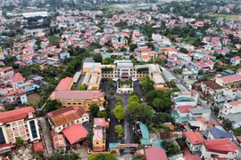 Ba Vì đưa 36 lô đất lên sàn, khởi điểm thấp bất ngờ