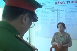 Bắt người phụ nữ xúc phạm Chủ tịch huyện trên mạng xã hội