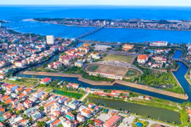 Quảng Bình khuyến khích nhập nguyên trạng các đơn vị hành chính cấp xã