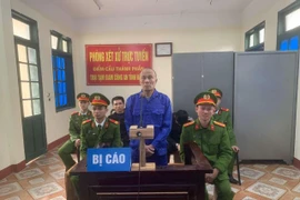 “Tử tù” dùng đũa đâm trọng thương 2 bạn cùng buồng giam