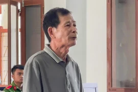 Đâm bạn nhậu thủng ruột, người đàn ông lĩnh 9 năm tù