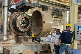 Chấm dứt hoạt động nhà máy sản xuất viên nén gỗ ở Hà Tĩnh