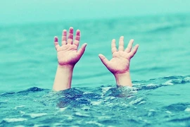 Hà Tĩnh: Đi câu cá cùng bạn, một học sinh đuối nước tử vong