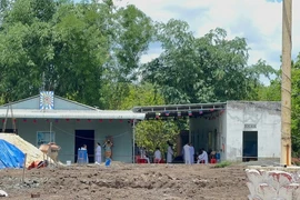 Nghi vợ ngoại tình, người đàn ông đánh tình địch tử vong