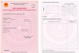 Chính thức cấp sổ đỏ mẫu mới, tra 5 thông tin qua mã QR