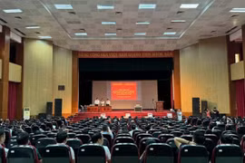 Nhiều người bỏ cọc vụ đấu giá đất 262 triệu đồng/m2 ở Hà Nội