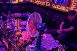 Đột kích quán karaoke, phát hiện 33 người dương tính với ma túy