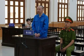 Thuê ôtô mang đi cầm cố, đối tượng lừa đảo lĩnh 14 năm tù