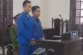 Rủ nhau buôn ma túy, đôi bạn dắt nhau vào tù