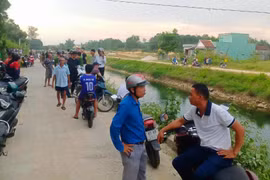 Điều tra vụ 2 mẹ con tử vong dưới mương nước ở Quảng Nam