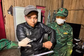 Bắt nam thanh niên ở Quảng Trị tàng trữ 102 viên ma túy