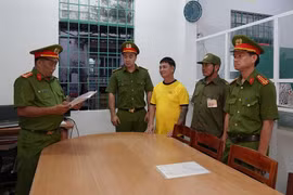 Tạm giữ đối tượng cho vay lãi nặng lên đến 360%/năm ở Bình Thuận