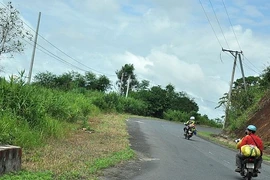 Đắk Lắk: Gói thầu đường liên xã Đắk Phơi - Đắk Nuê về tay ai?