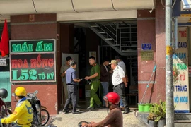 Bảo mẫu bạo hành trẻ ở mái ấm Hoa Hồng, công an vào cuộc