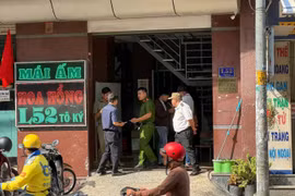 Bảo mẫu bạo hành trẻ ở mái ấm Hoa Hồng, công an vào cuộc