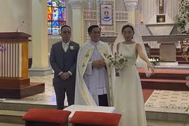 Tóc Tiên hé lộ lý do bí mật làm đám cưới với Hoàng Touliver