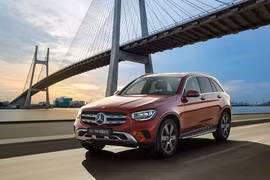 Mercedes-Benz GLC 200 từ 1,749 tỷ tại Việt Nam có gì thu hút?