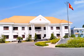 Đấu thầu công trình tiền tỷ: Vì sao chỉ một nhà thầu dự?