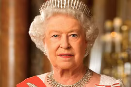 Nữ hoàng Anh có những đặc quyền đặc biệt nào?